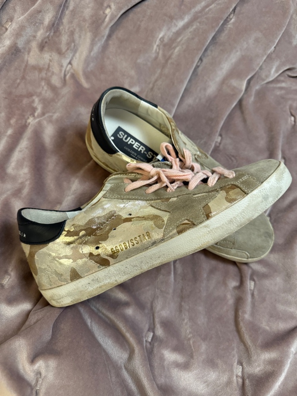 Golden Goose Super-Star Beige Camo Sneakers with Pink Laces - Picture 1 of 7